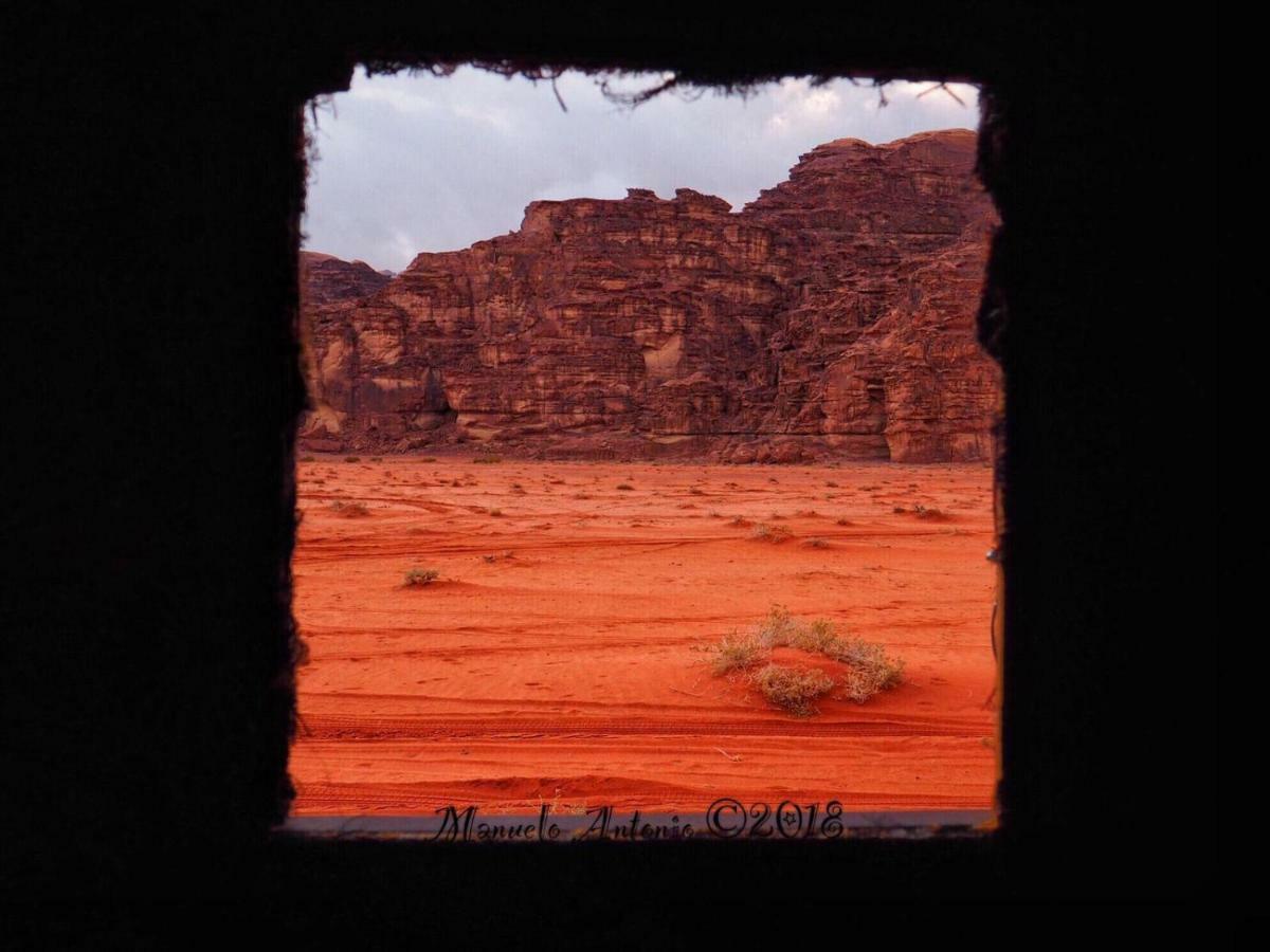 Bedouin Memories Camp Hotel Wadi Rum Eksteriør billede